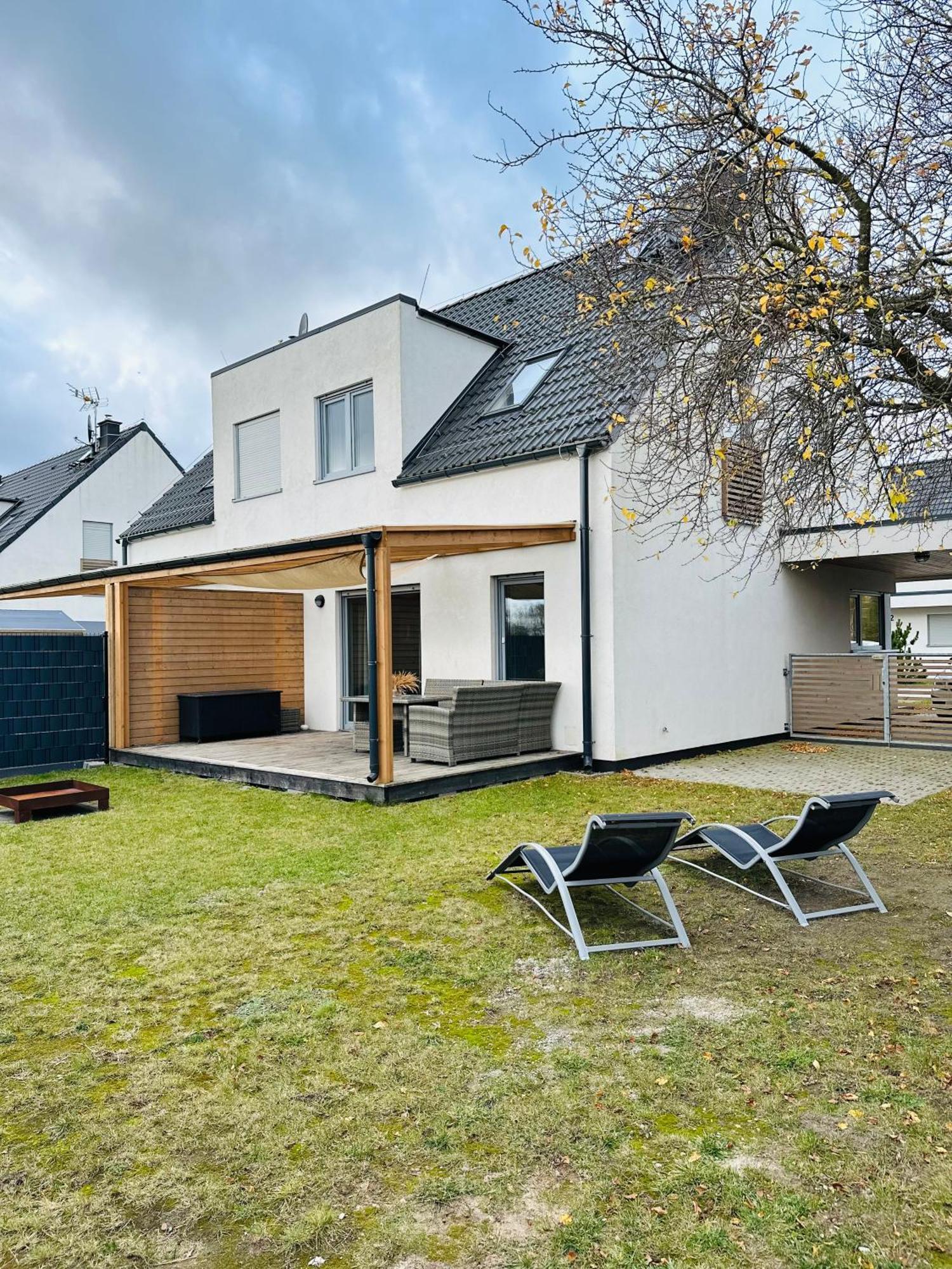 Villa Coast House 25 -Trzesacz Sunny Side Baltic Exterior foto